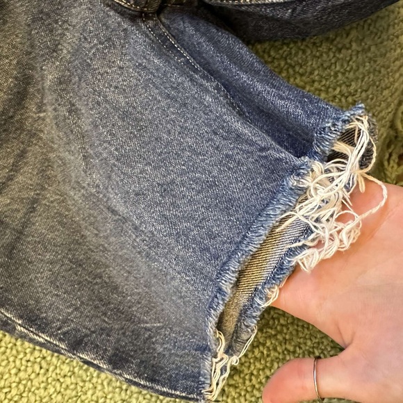 Everlane The Denim Short dark wash size 23 - Picture 5 of 7
